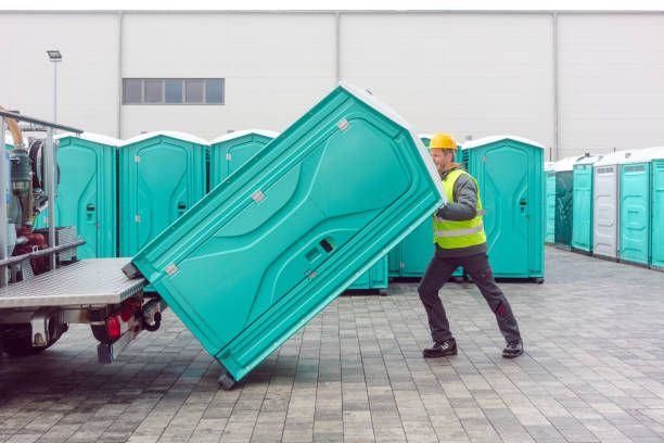 Portable Toilet Options We Offer in Alum Creek, WV