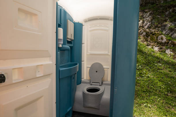 Best Affordable portable toilet rental  in Alum Creek, WV