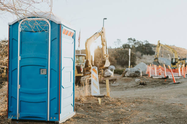 Best Portable restroom trailer rental  in Alum Creek, WV